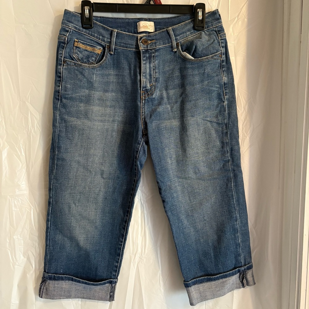 Levi's 515 Cuffed Jeans Women's Size‎ 6 Blue Mid-Rise Capri Denim Summer Preppy